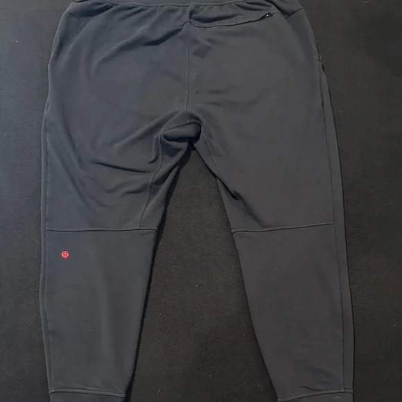 Lululemon Jogger Black Stretch French Cuff Ted Logo Mens Size XL